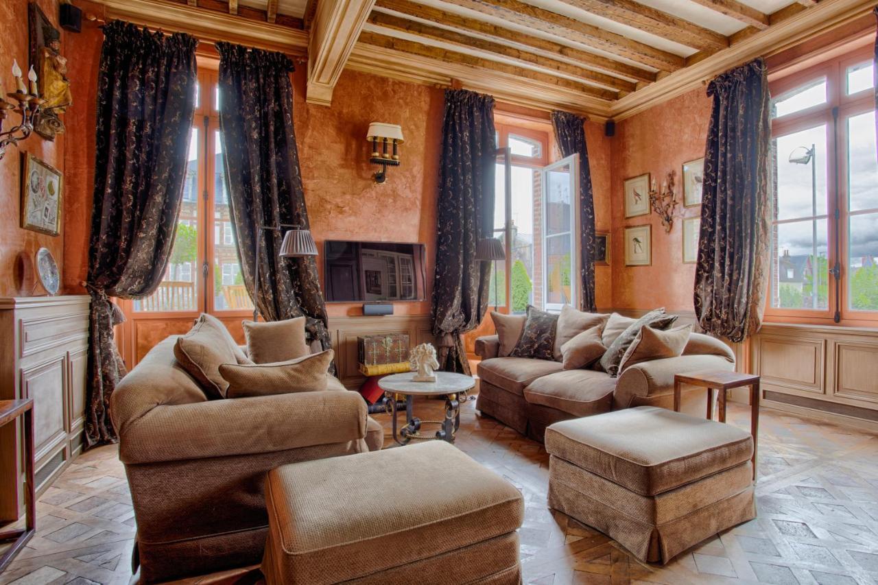 Luxurious 4 Bedroom Duplex, 200M From Place Morny Deauville Esterno foto