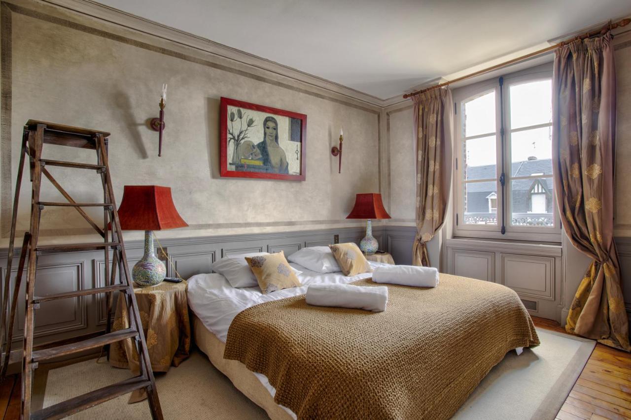 Luxurious 4 Bedroom Duplex, 200M From Place Morny Deauville Esterno foto